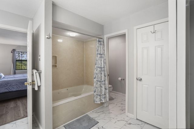 350 S Wildwood Drive S E6, Branson, MO 65616