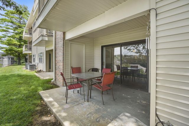 350 S Wildwood Drive S E6, Branson, MO 65616