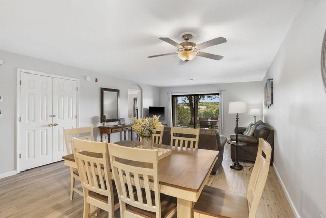 350 S Wildwood Drive S E6, Branson, MO 65616