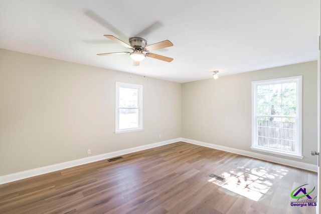 112 Conley Drive, Bonaire, GA 31005