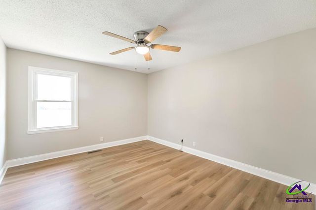 112 Conley Drive, Bonaire, GA 31005