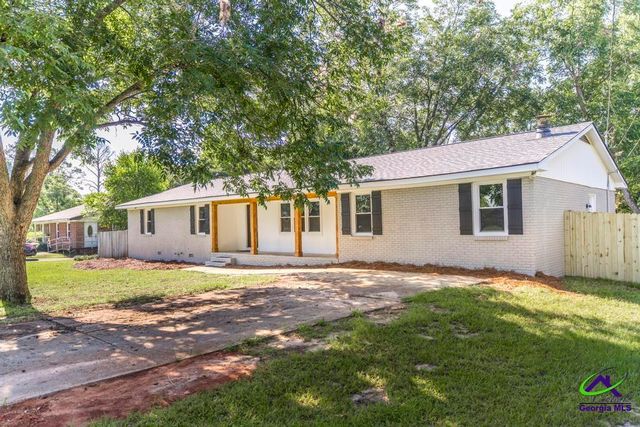 112 Conley Drive, Bonaire, GA 31005