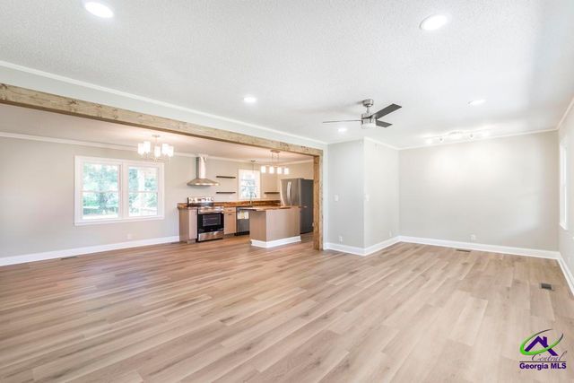 112 Conley Drive, Bonaire, GA 31005
