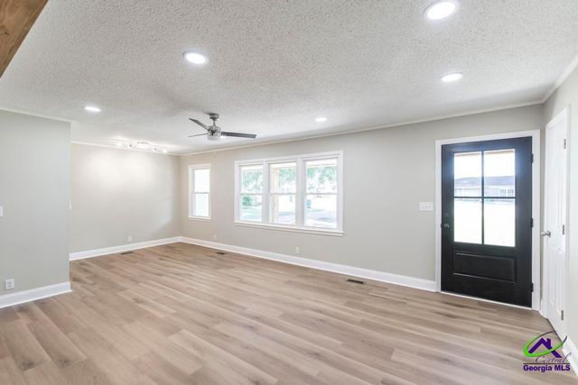 112 Conley Drive, Bonaire, GA 31005