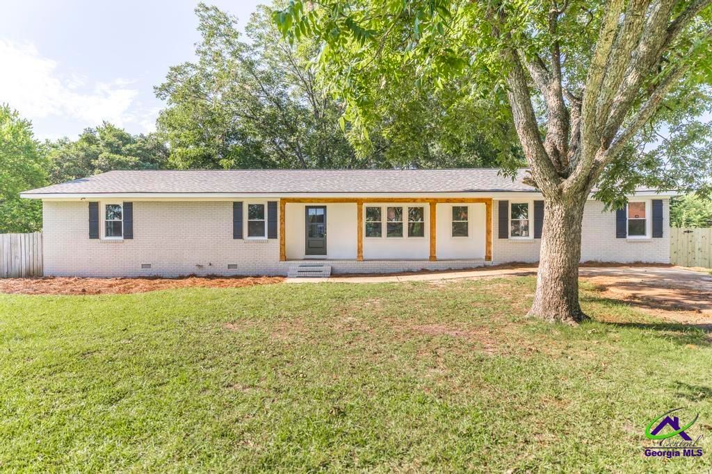 112 Conley Drive, Bonaire, GA 31005