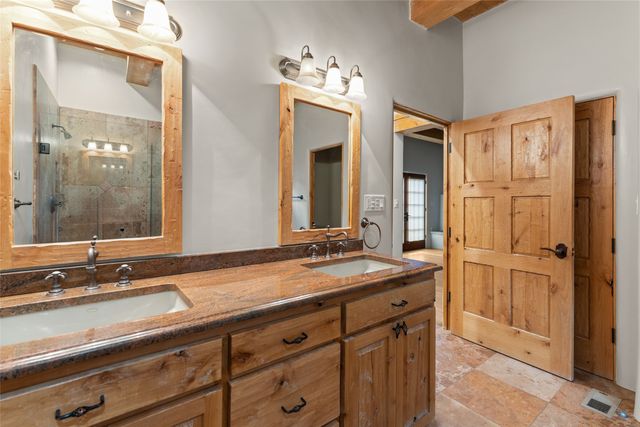 1523 Upper Canyon Road, Santa Fe, NM 87501