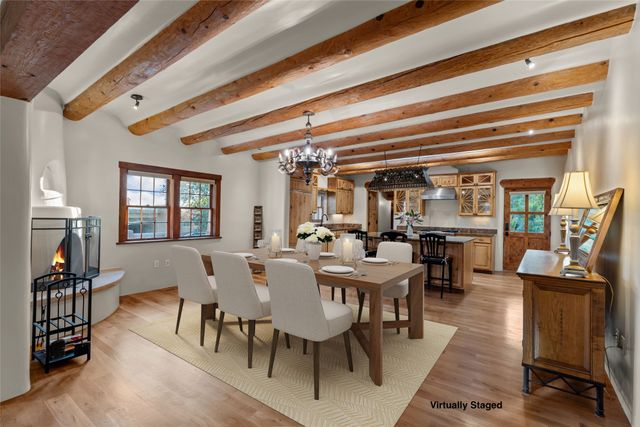 1523 Upper Canyon Road, Santa Fe, NM 87501