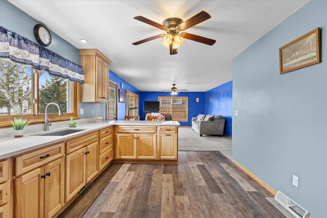 206 Fredonia AVENUE, Fredonia, WI 53021