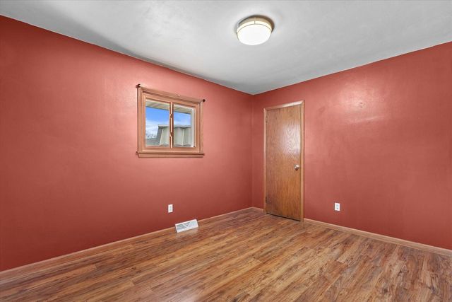 206 Fredonia AVENUE, Fredonia, WI 53021