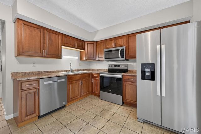 2358 Hidden Meadow Lane, Ballwin, MO 63021