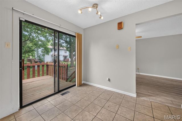 2358 Hidden Meadow Lane, Ballwin, MO 63021