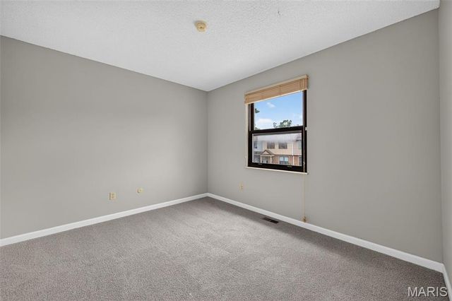 2358 Hidden Meadow Lane, Ballwin, MO 63021