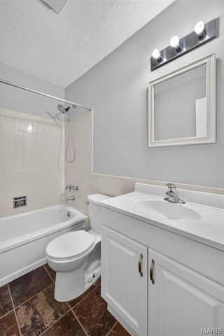 2358 Hidden Meadow Lane, Ballwin, MO 63021