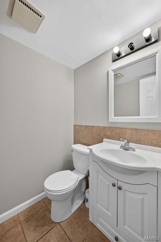 2358 Hidden Meadow Lane, Ballwin, MO 63021