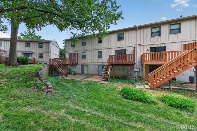 2358 Hidden Meadow Lane, Ballwin, MO 63021