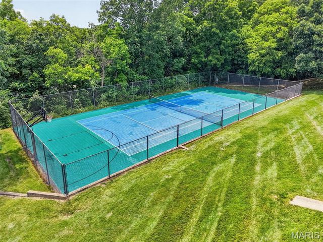 2358 Hidden Meadow Lane, Ballwin, MO 63021