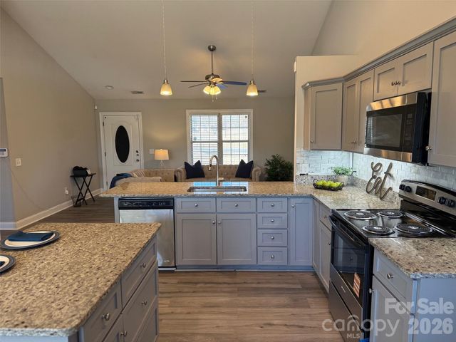 2122 Centergrove Road, Kannapolis, NC 28083