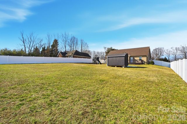 2122 Centergrove Road, Kannapolis, NC 28083