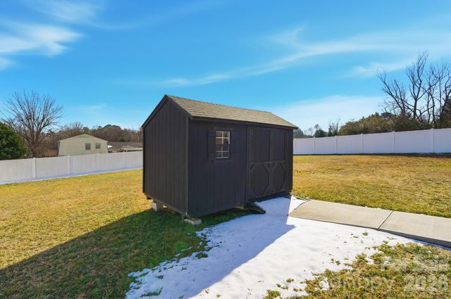 2122 Centergrove Road, Kannapolis, NC 28083