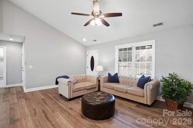 2122 Centergrove Road, Kannapolis, NC 28083