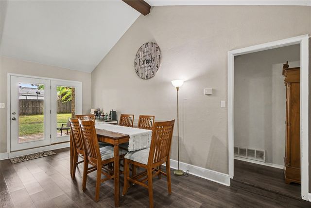 2805 Autumn Drive, Hurst, TX 76054