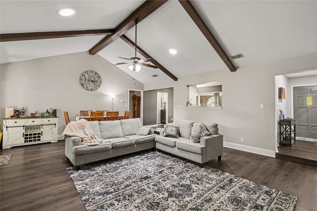 2805 Autumn Drive, Hurst, TX 76054