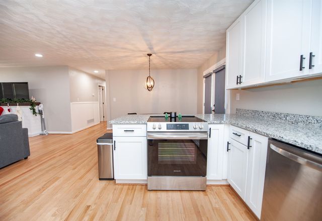 1030 Mayview Street, Spartanburg, SC 29303