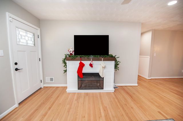 1030 Mayview Street, Spartanburg, SC 29303