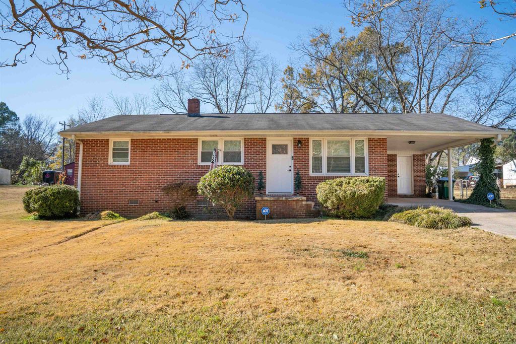 1030 Mayview Street, Spartanburg, SC 29303