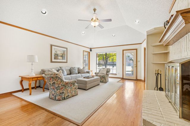 1261 Emerald, Southlake, TX 76092