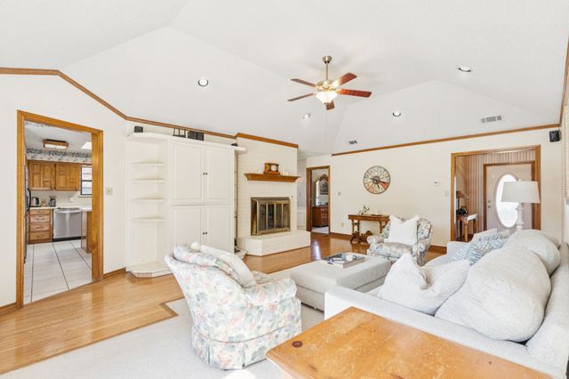 1261 Emerald, Southlake, TX 76092