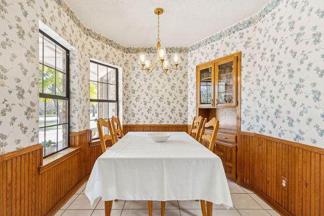 1261 Emerald, Southlake, TX 76092