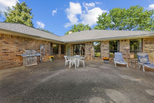 1261 Emerald Circle, Southlake, TX 76092