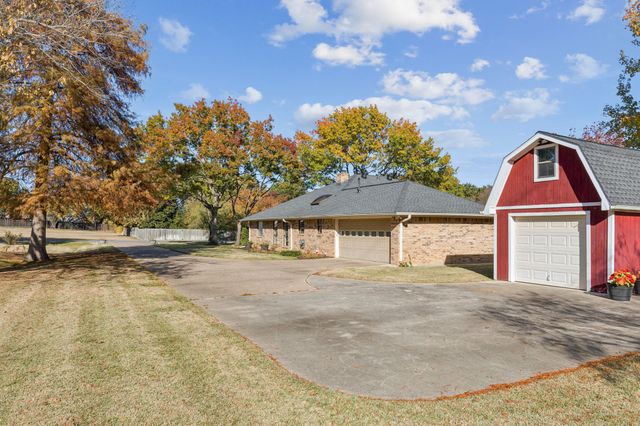 1261 Emerald, Southlake, TX 76092