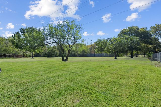 1261 Emerald, Southlake, TX 76092