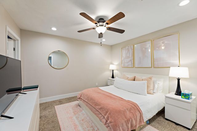 935 La Posada DR 128, Austin, TX 78752