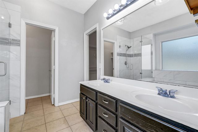 715 Westwood North Drive, Magnolia, TX 77354