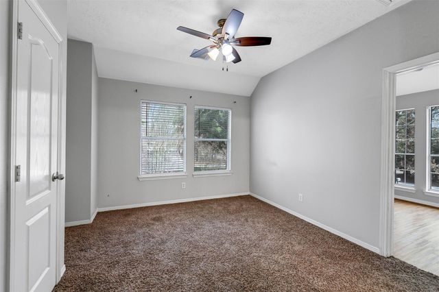 715 Westwood North Drive, Magnolia, TX 77354