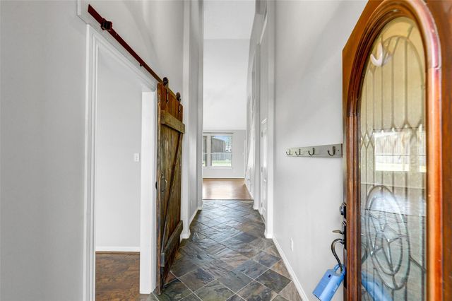 715 Westwood North Drive, Magnolia, TX 77354