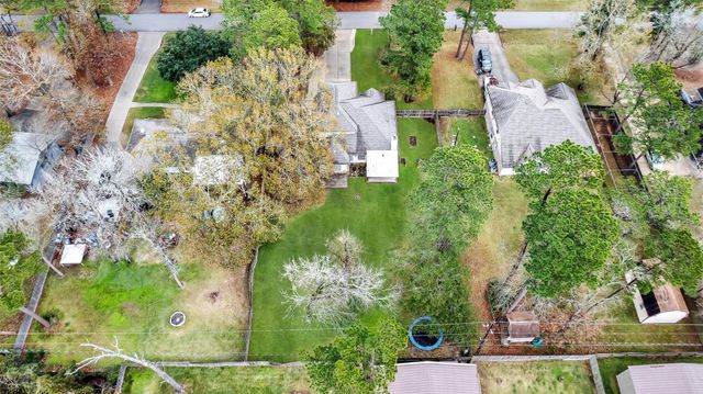 715 Westwood North Drive, Magnolia, TX 77354