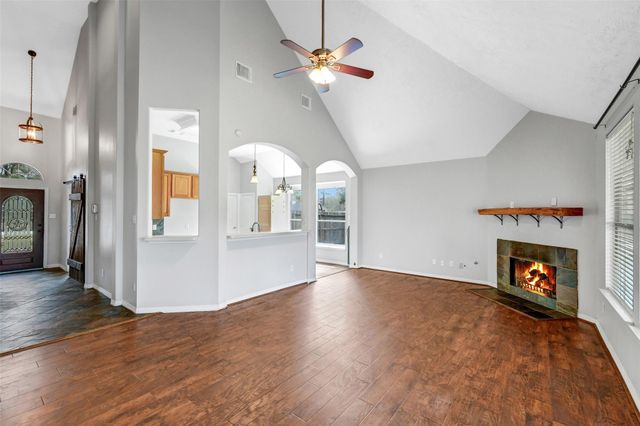 715 Westwood North Drive, Magnolia, TX 77354