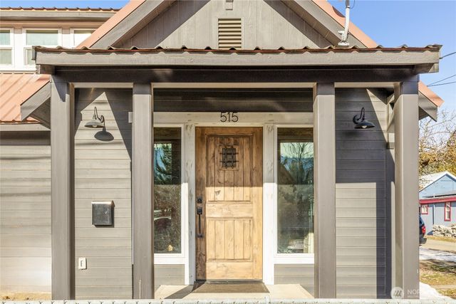 515 E 1st Street, Cle Elum, WA 98922