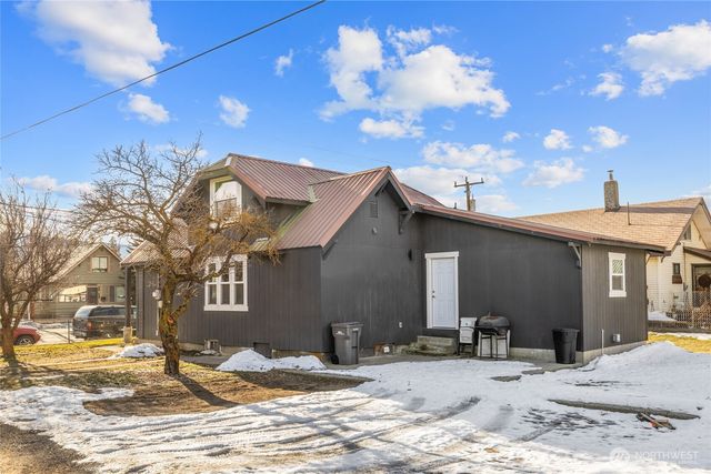 515 E 1st Street, Cle Elum, WA 98922