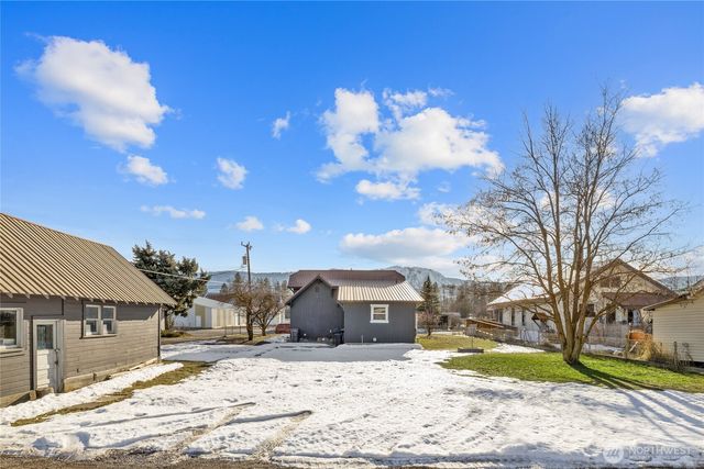 515 E 1st Street, Cle Elum, WA 98922