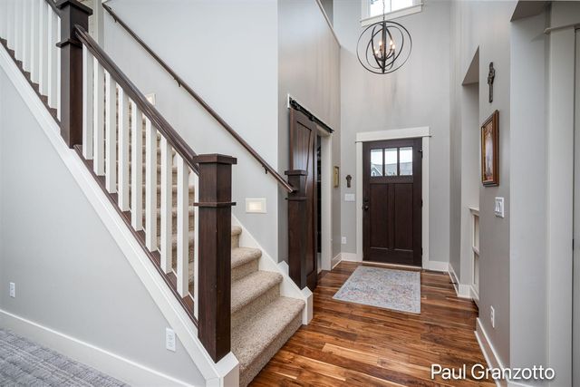 2480 Cedar West Drive, Jenison, MI 49428