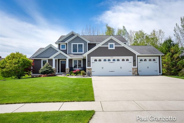2480 Cedar West Drive, Jenison, MI 49428
