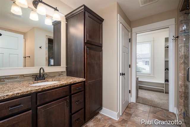 2480 Cedar West Drive, Jenison, MI 49428