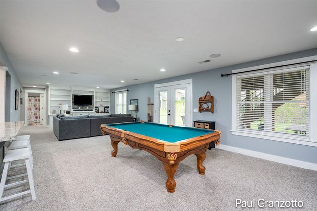 2480 Cedar West Drive, Jenison, MI 49428