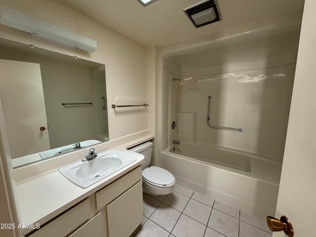 17407 N COUNTRY CLUB Drive, Sun City, AZ 85373