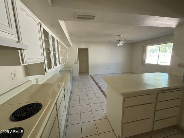 17407 N COUNTRY CLUB Drive, Sun City, AZ 85373